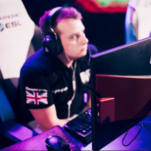nEiLZiNHo portrait